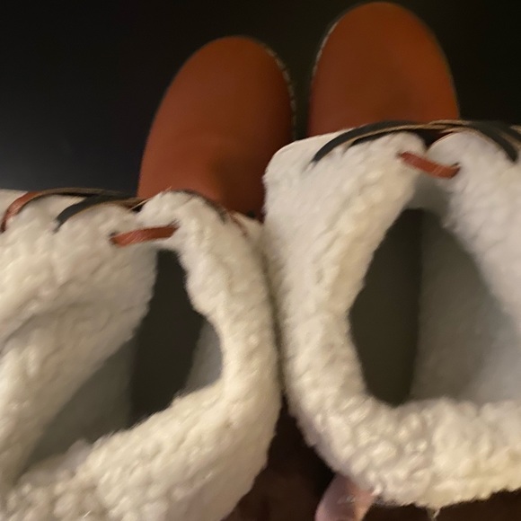 Fleece lined boots/booties - Picture 3 of 4